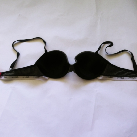 La Senza Gray, Black and White Bra 34A - Picture 5 of 14